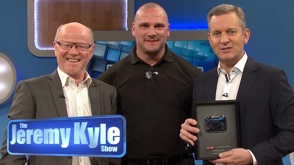 jk-graham-and-big-steve-the-jeremy-kyle-show-40122647-1000-562